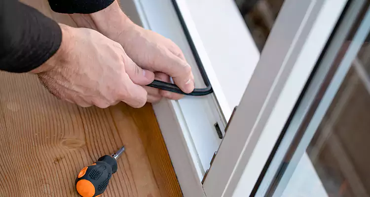 Sliding Door Maintenance in Oviedo, FL