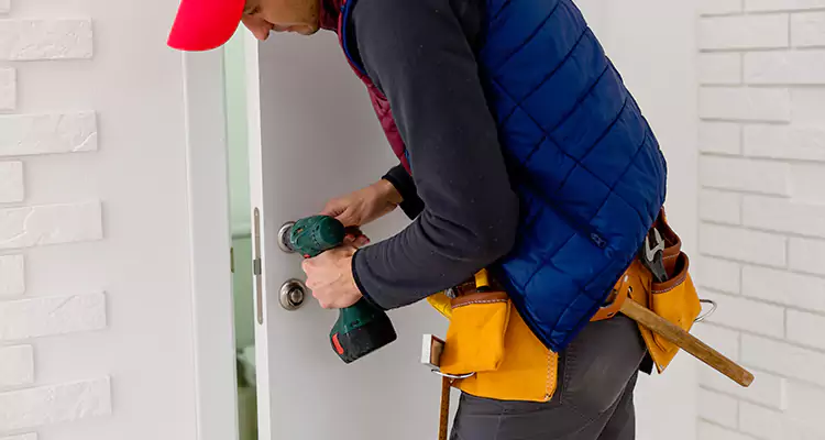 Residential Door Repair in Oviedo, FL