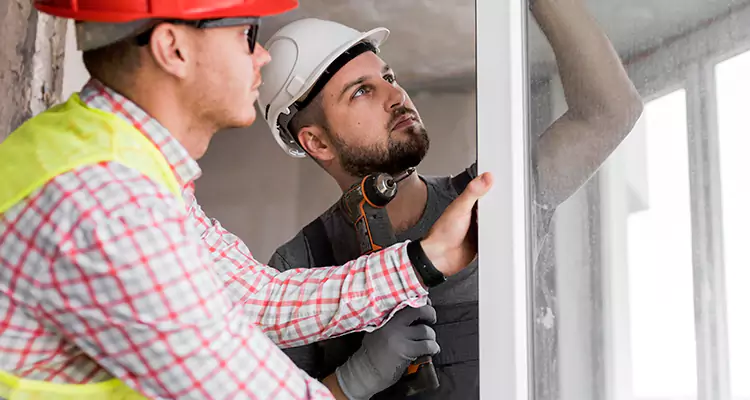 Vertical Crank Out Windows Repair in Oviedo, FL